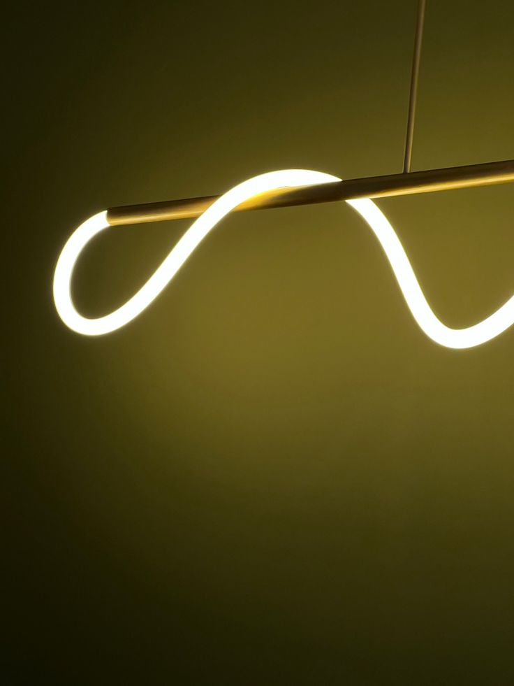 Comment intégrer tube néon LED dans un design minimaliste ？插图