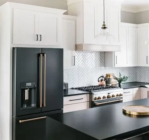 Can you have white cabinets with black appliances?