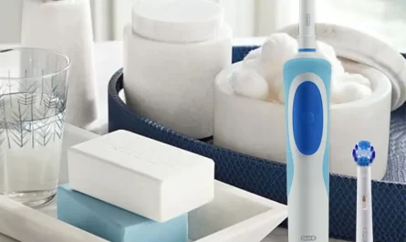 how to correctly use an electric toothbrush