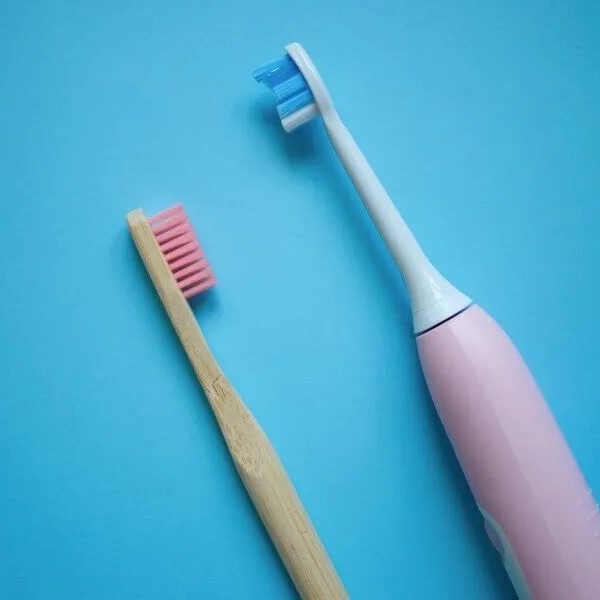 electric toothbrush vs manual